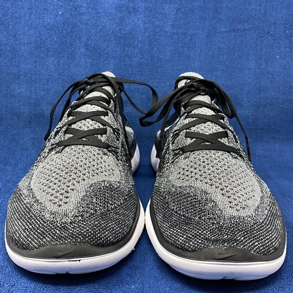 Men\'s Nike Free RN Flyknit 2018 \'Black/White Ombre\' - Size 10.5 , 942838-101